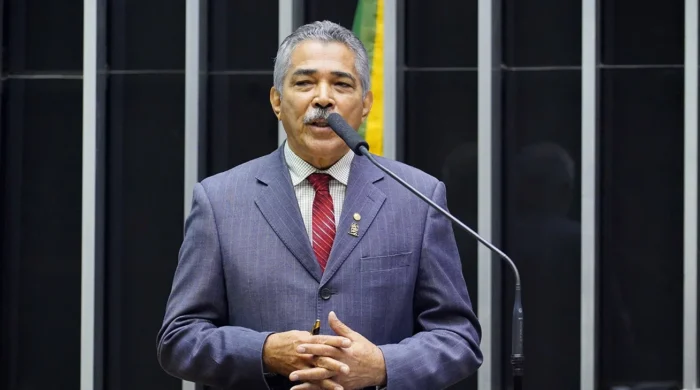 deputado federal Leo monteiro
